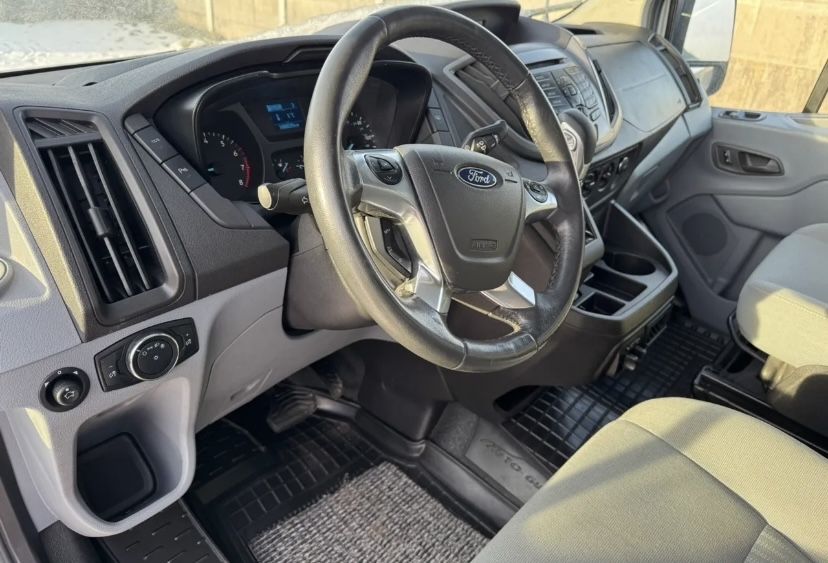 Ford Transit 2015