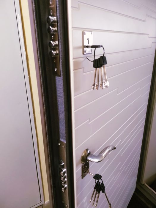 Аварийное вскрытие замков. Открыть машину,замок,квартиру. Замена