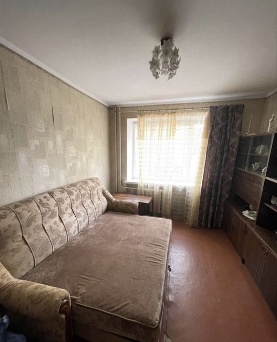 Без комісії для покупця продається чотирьох кімнатна квартира в корабельному районі