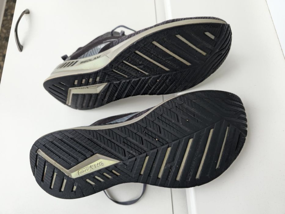 Кросівки Brooks Bedlam