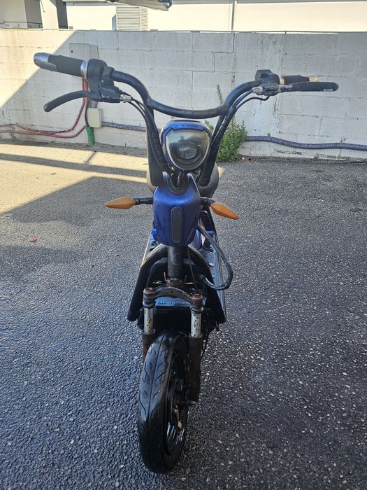 Megabike - Veentto - Moto Elétrica Para Peças ou Restauração