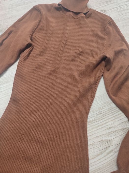 River Island 34 XS sweter damski golf długi rękaw prążek dopasowany