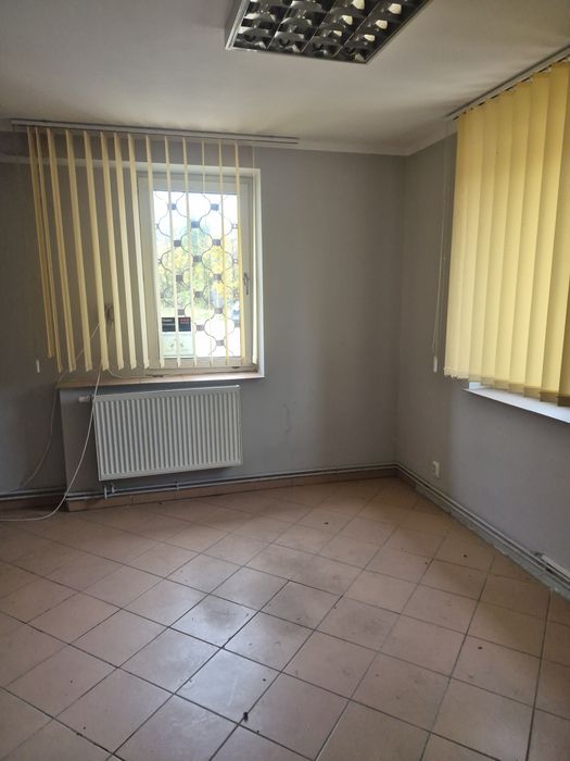 Wynajmę pomieszczenia biurowe 45m i plac 2000m