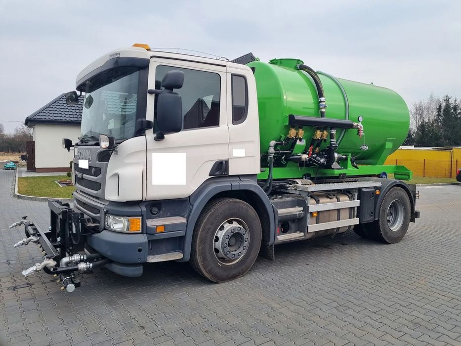 Scania SCANIA P360  Myjka drogowa