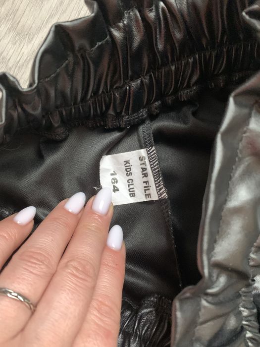 Штани шкіряні на дівчинку