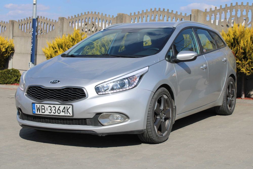 Kia Ceed 1.6 CRDI 110KM 2014Rok Przebieg 177828km Salon Polska Serwis w ASO