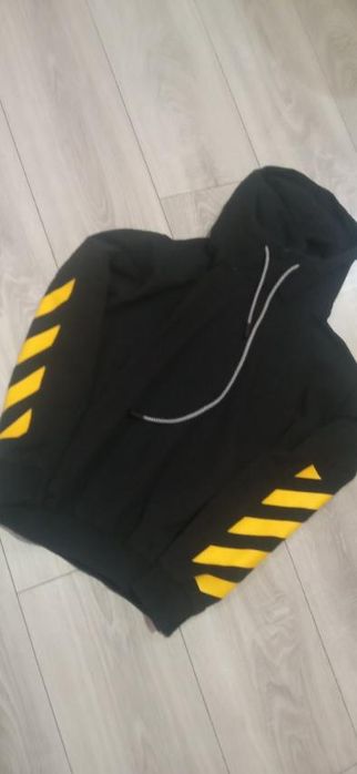 Кофта ,худі розмір С,М