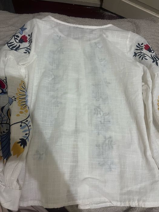 Вишиванка для дівчинки