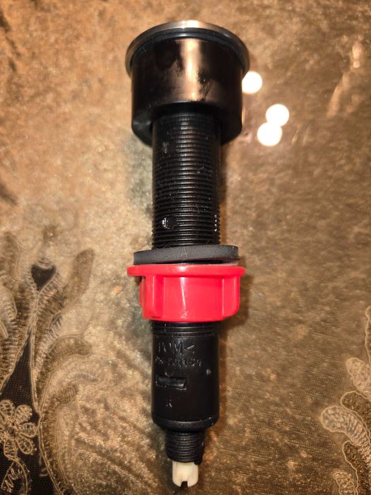 Korek do zlewu Franke Easy Click przycisk do syfonu automatycznego .