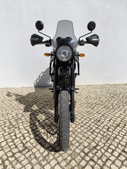 Royal Enfield Himalayan 411 (2022) – Granite Black