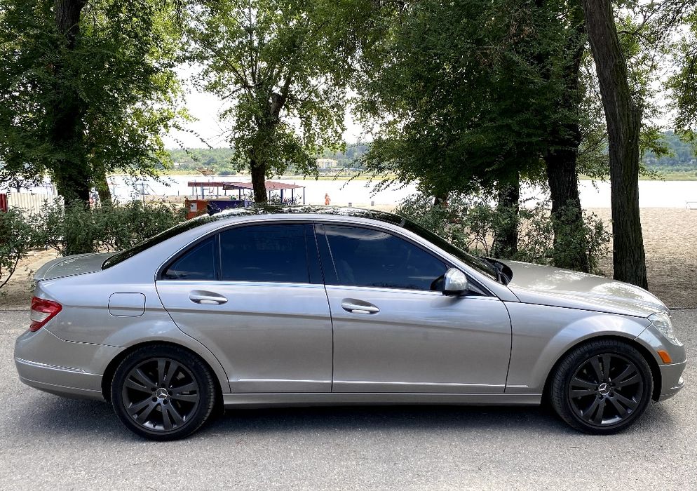 Mercedes-Benz C-Class 2008 VIN WDDGF81X78F142111 фото оголошення 8 з 16