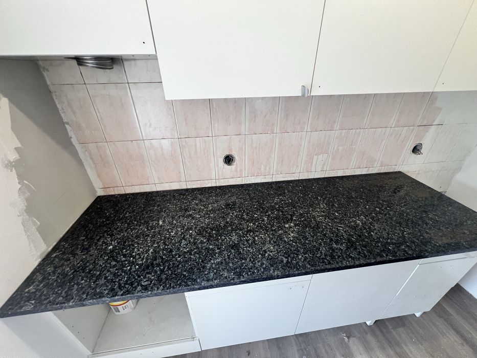 Pedra Bancada Cozinha - Granito Azul Labrador