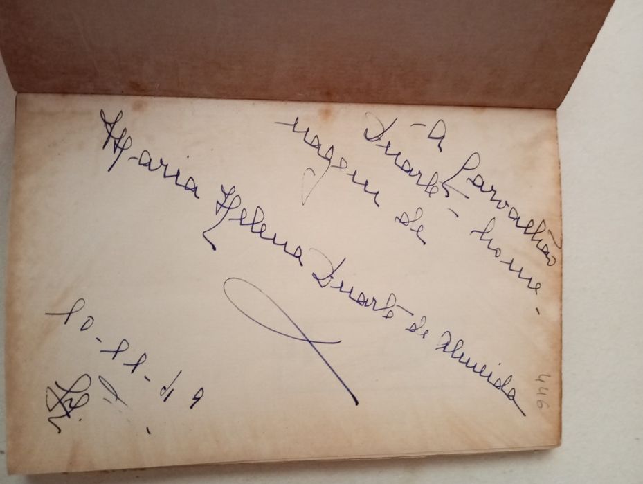 Maria Helena Duarte de Almeida - Presença (1.ª edição) (Autografado)