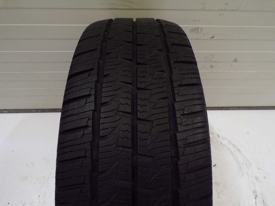 opona całoroczna continental van contact 4season 215 65 R16C  109/107t
