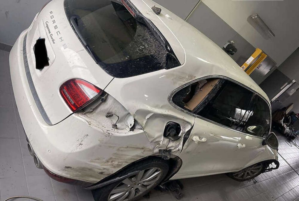 Центральная консоль подлокотник Porsche Cayenne Turbo 958 2011-2017