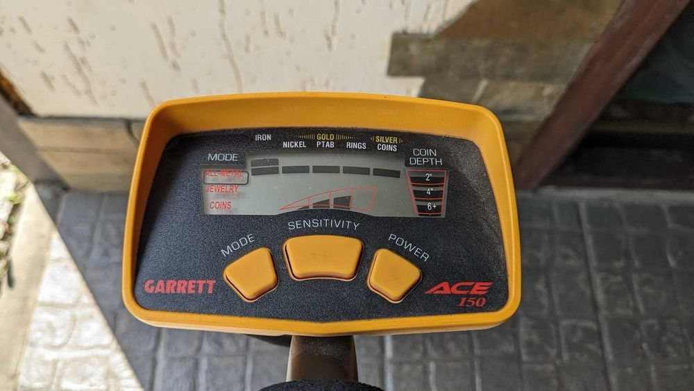 Металошукач Garrett Ace 150.