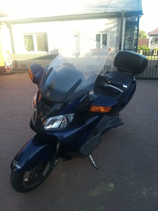 Suzuki Burgman 650/125