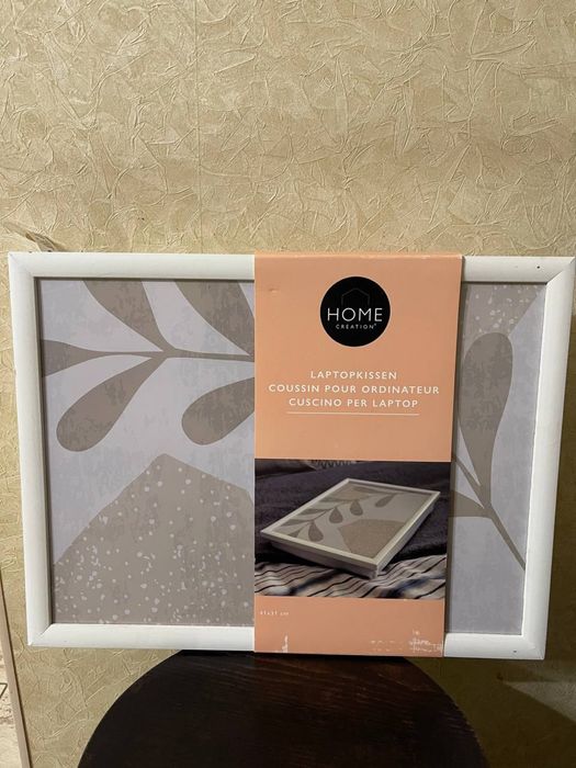 Подставка на мягкой подкладке