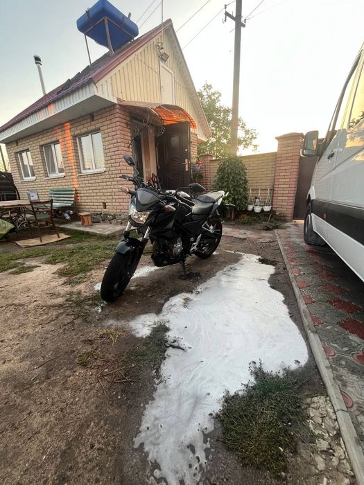 Продам Honda cb250f