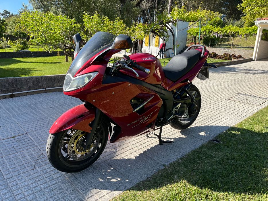 Triumph Sprint - 06