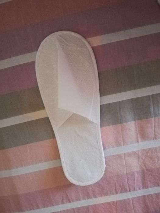 Chinelos descartáveis