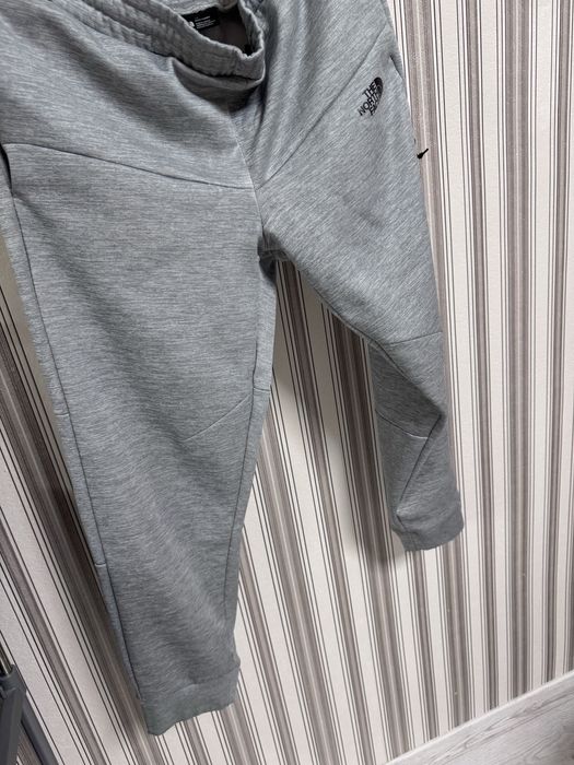 Спортивні штани The North Face,чоловічі