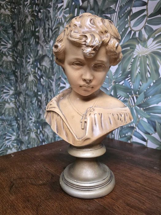 Popiersie chłopca #2486 Stylowy Węgrów