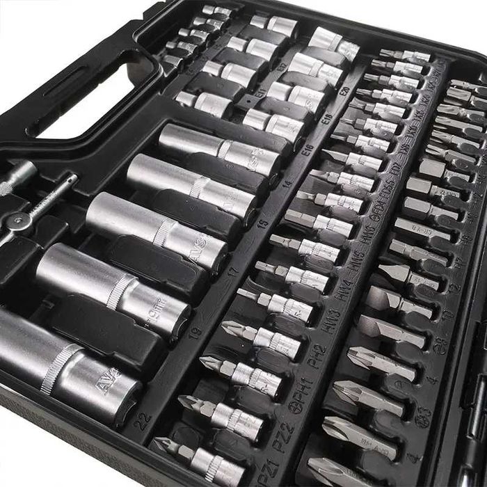 Набір інструментів AVS 108 ел хром-ванадій набор головок ключей Польша