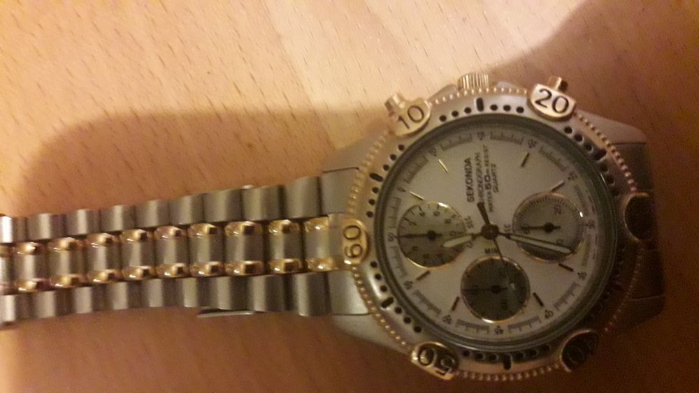 Zegarek sekonda chronograf