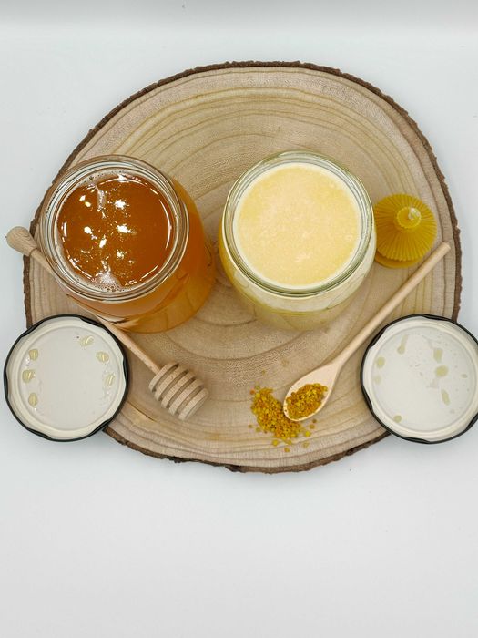 Miód mniszkowy z mniszka naturalny duży słoik 1100g Mazury