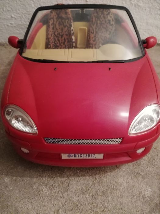 Carro descapotável da Barbie dos anos 90