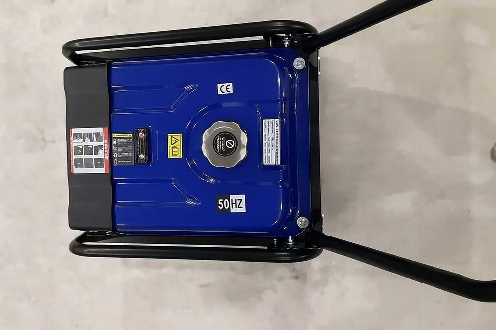 Генератор бензиновий на колес Bizon 3кВт генератор бензиновый для дома