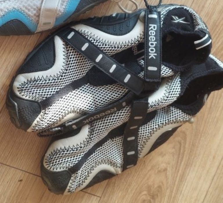 Buty Reebok 44.5 do biegania , wody