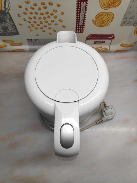 Chaleira/Jarro Eléctrico OK (1,5L)