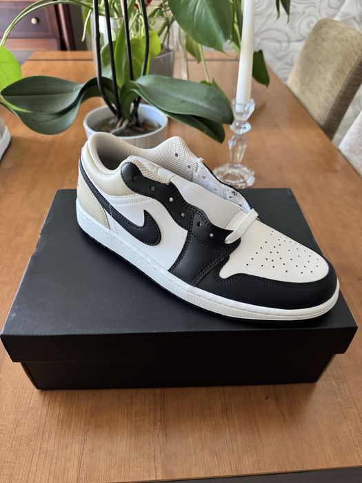 Nike Air Jordan 1 Summit White/Off Noir (Novos, Tamanho 44)