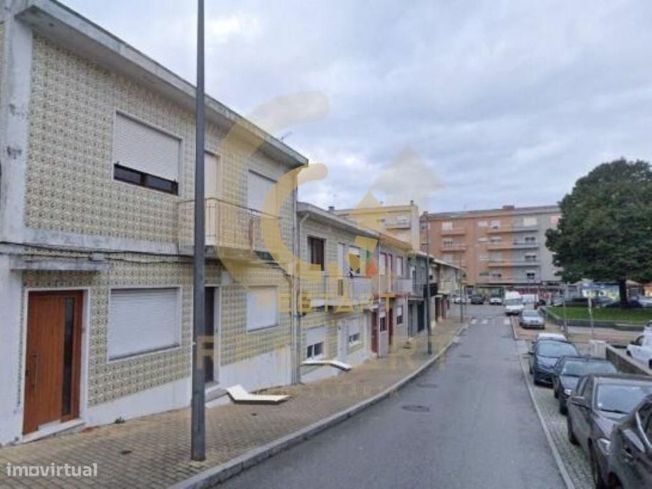 Andar Moradia em Ermesinde, próximo à estação de comboio!