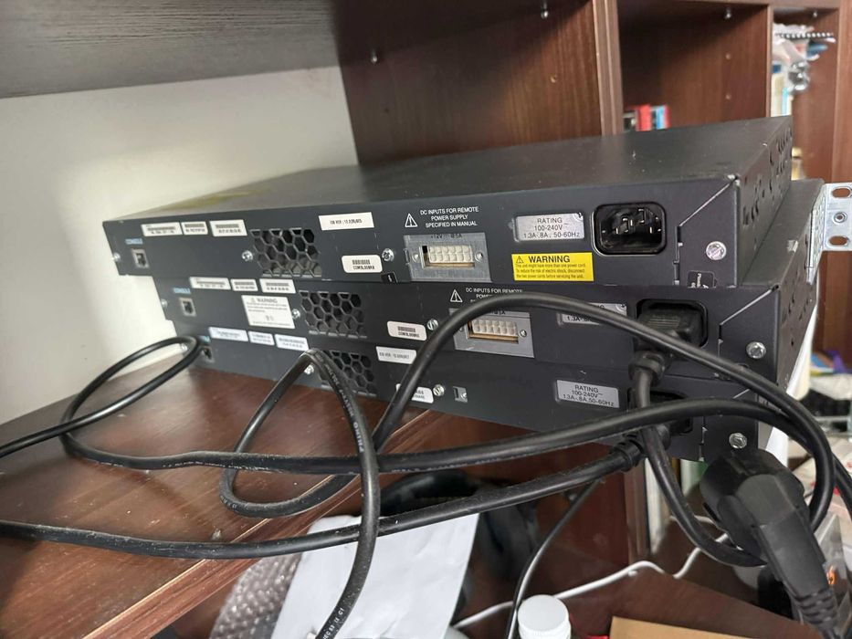 Przełączniki Cisco Catalyst 2960 - 3 switche - zestaw do nauki do CCNA