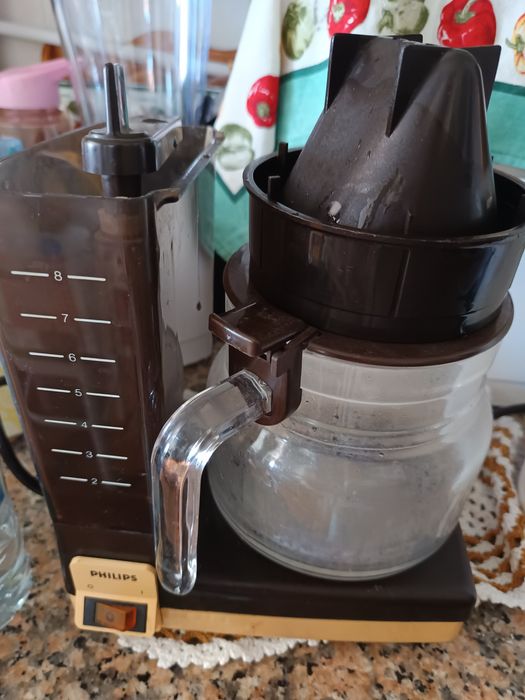 Cafeteira de café ou chá eléctrico