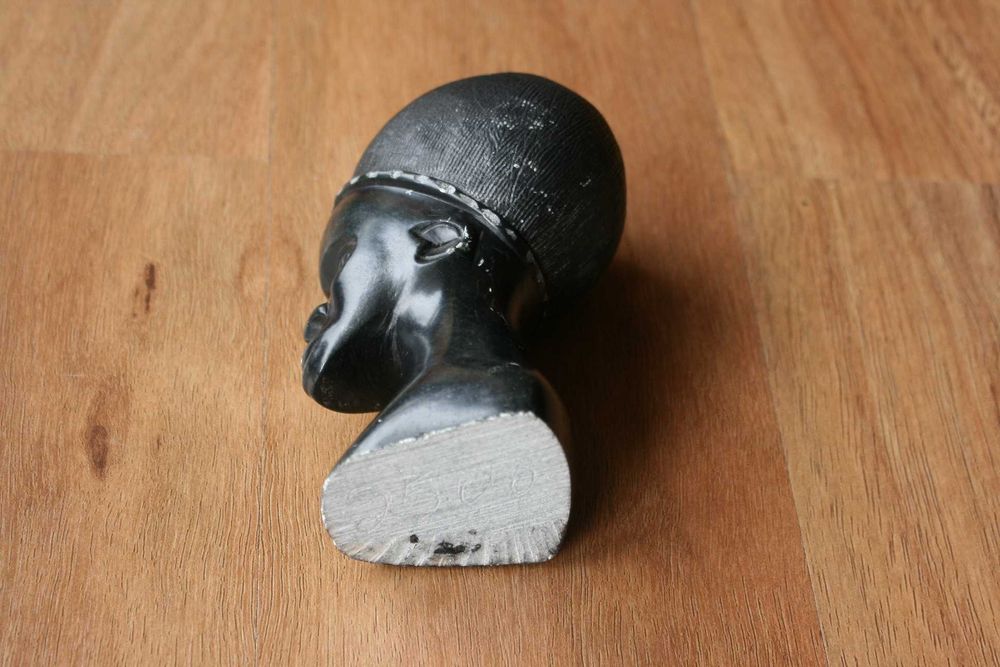 Arte africana – Escultura/busto em pedra-sabão - África do Sul