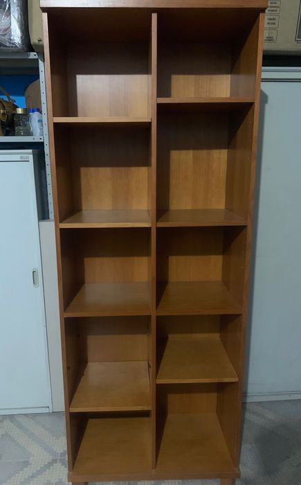 Móvel/Estante em ótimo estado