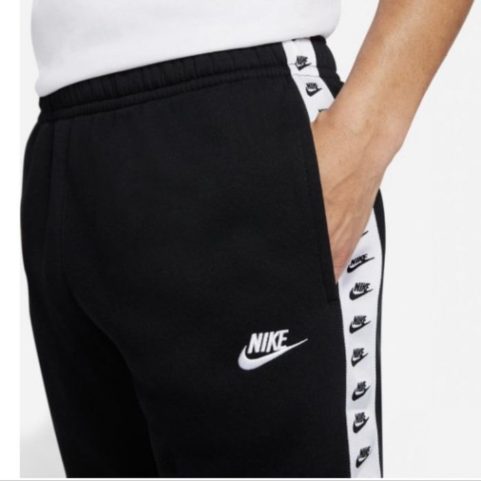 Оригінальний Костюм Nike Essential Hooded Tracksuit.  / L /