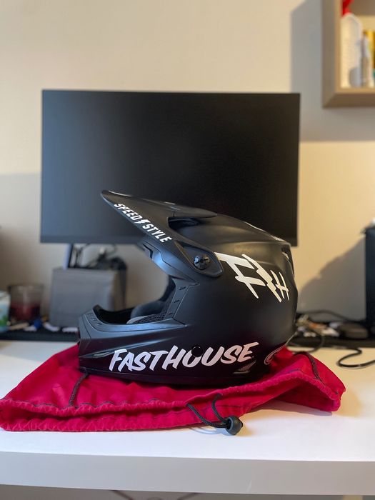 Capacete Bell Full 9 (MIPS protection)