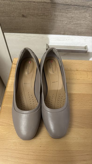Туфлі Clarks, шкіра