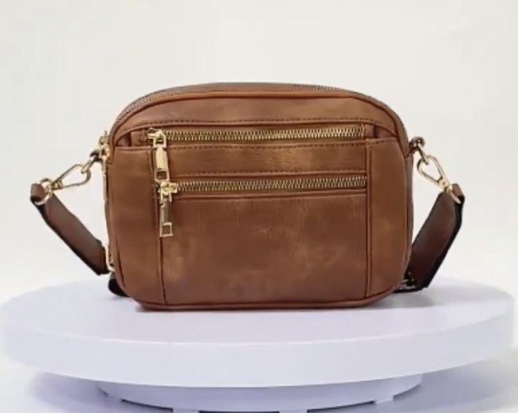 Модна жіноча сумочка