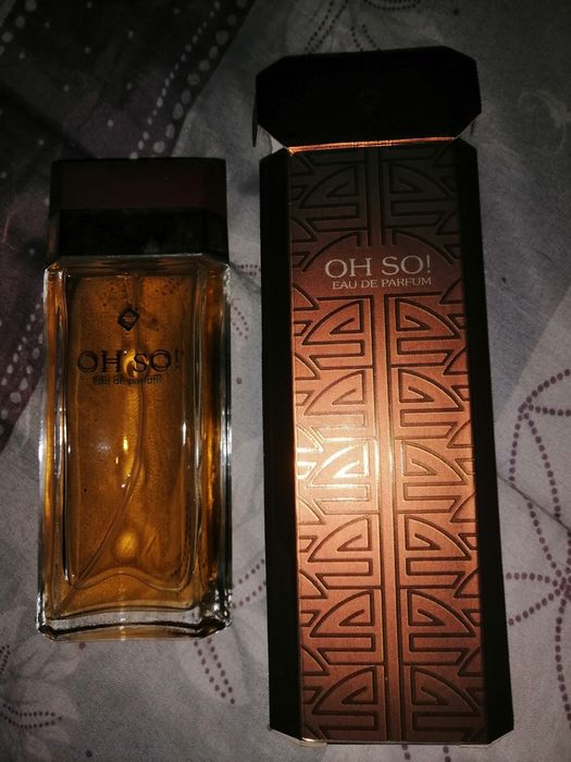 Perfumes frutados e fortes