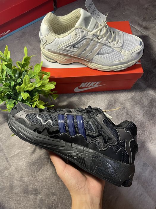 Кросівки adidas responce cl bad bunny