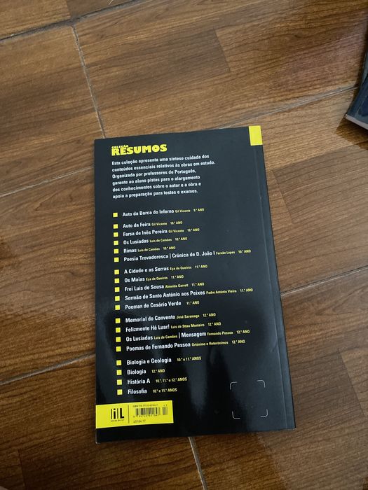 Livro resumos- Felizmente há Luar