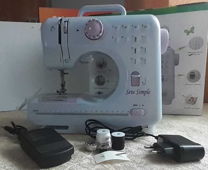 Портативна швейна машина Sew Simple