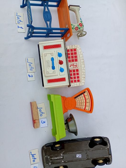 Brinquedos (Jato)+(Pepe)+(Moura)+(Osul)+(Caty) +etc.