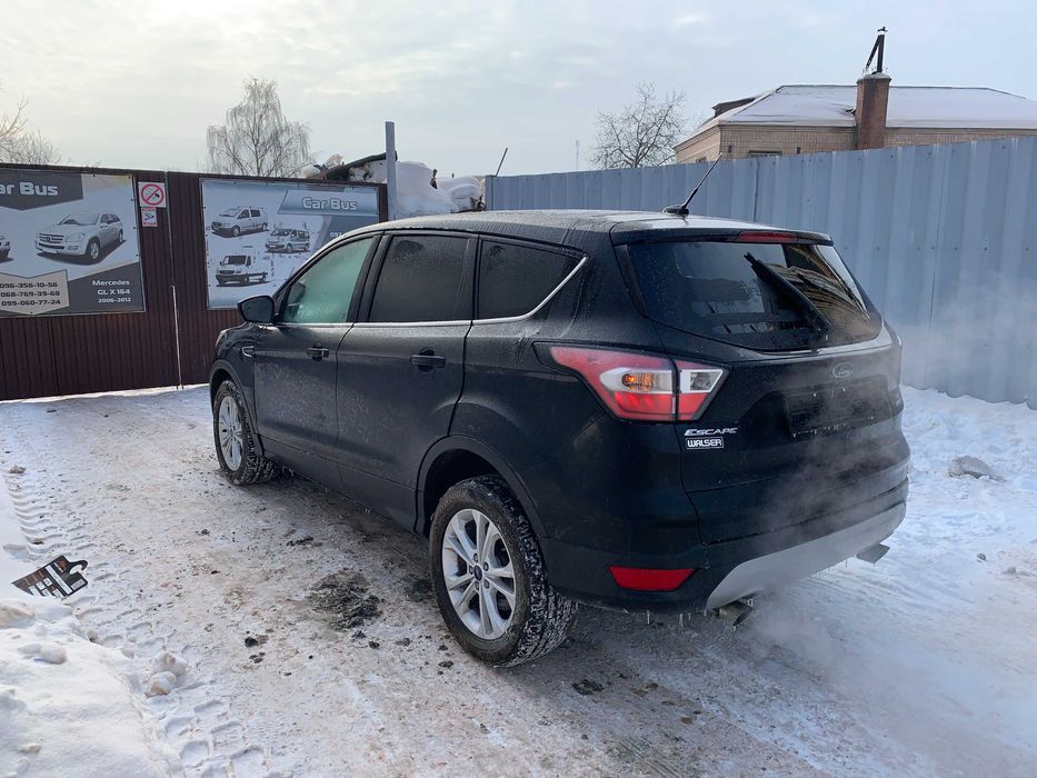 Розборка Ford Escape Разборка Форд Эскейп